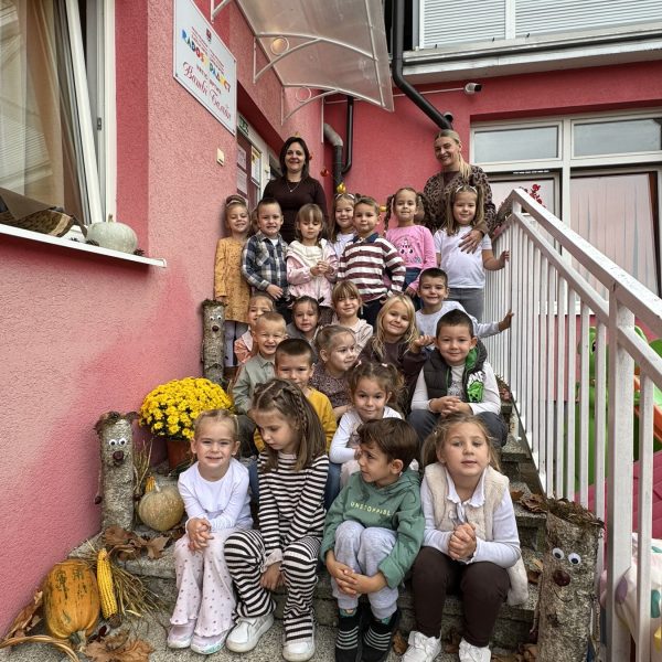 IMG-c3a3a88a19237b67bd2384c528249ca1-V - Copy
